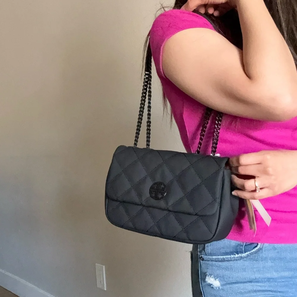 NWT , Tory Burch willa matte small shoulder Black Crossbody Bag